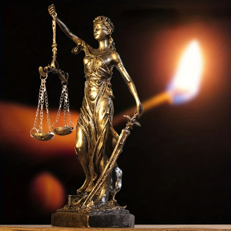 Estátua da Deusa da Justiça, E - Model Kit Judge avaliação e preço